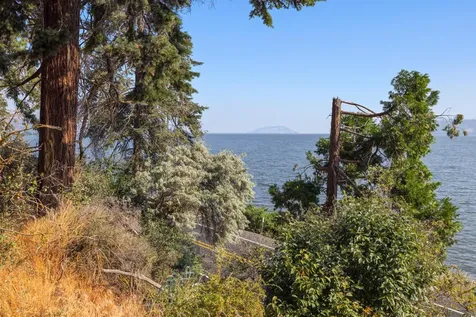 1731 Lakeshore Drive Klamath Falls OR 97601