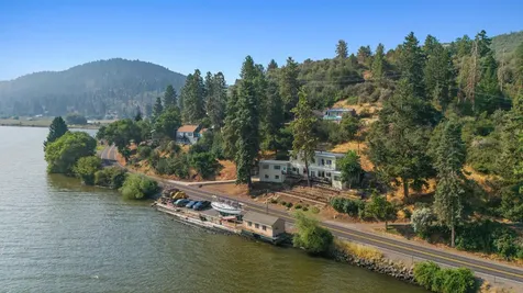 1731 Lakeshore Drive Klamath Falls OR 97601