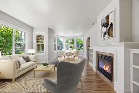 803 Plum Ridge Drive Ashland OR 97520