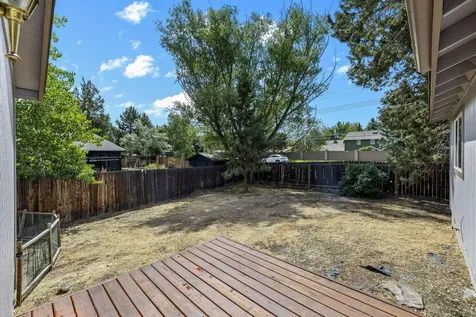 1620 NE Heavenly Drive Bend OR 97701