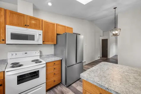 1620 NE Heavenly Drive Bend OR 97701