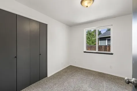 1620 NE Heavenly Drive Bend OR 97701