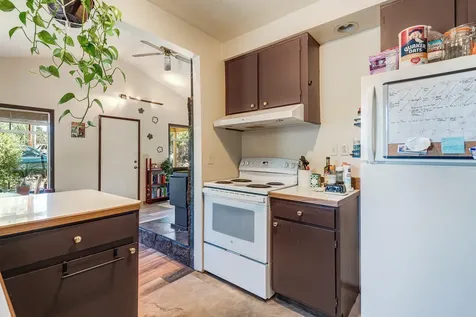 343 NW Georgia Avenue Bend OR 97703