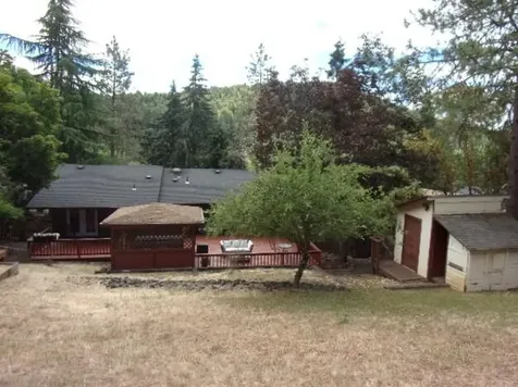 3128 NE Monterey Drive Roseburg OR 97470