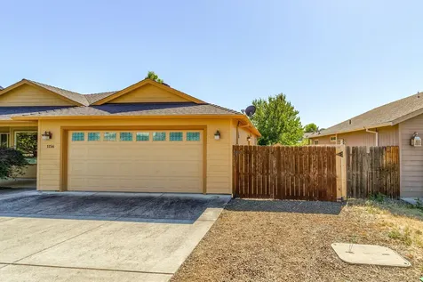 1156 Highlands Drive Eagle Point OR 97524
