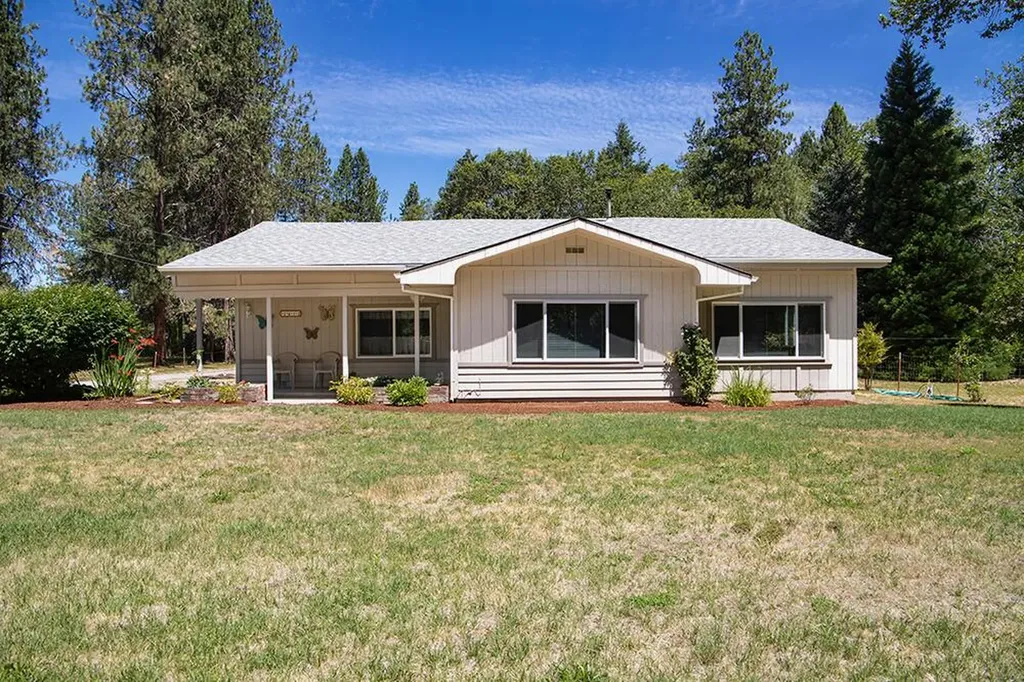 2612 Sand Creek Road Grants Pass OR 97527