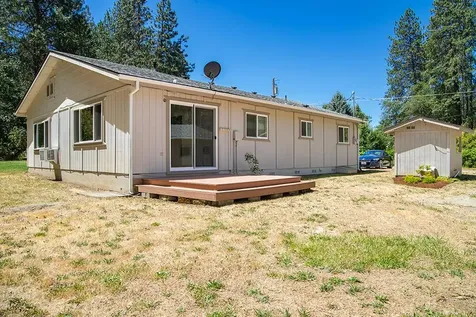 2612 Sand Creek Road Grants Pass OR 97527