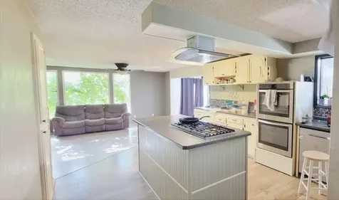 2201 Arctic Circle Medford OR 97504