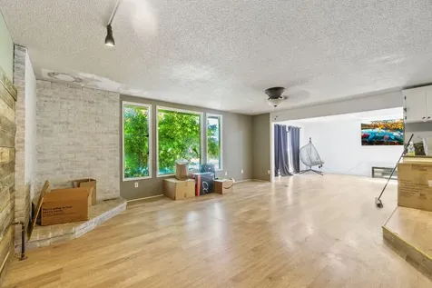 2201 Arctic Circle Medford OR 97504