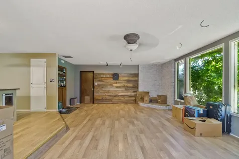2201 Arctic Circle Medford OR 97504