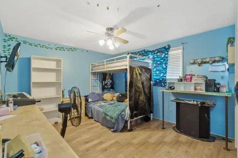 2201 Arctic Circle Medford OR 97504