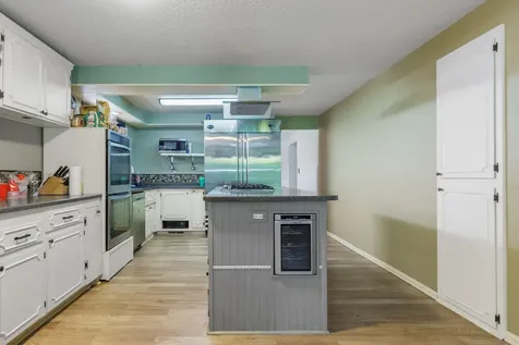 2201 Arctic Circle Medford OR 97504