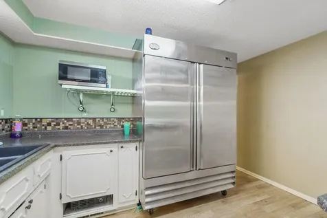 2201 Arctic Circle Medford OR 97504