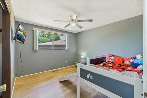 2201 Arctic Circle Medford OR 97504