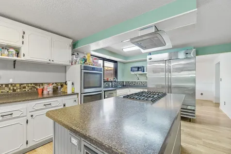 2201 Arctic Circle Medford OR 97504