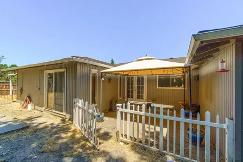 2201 Arctic Circle Medford OR 97504