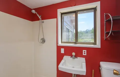 765 Reiten Drive Ashland OR 97520