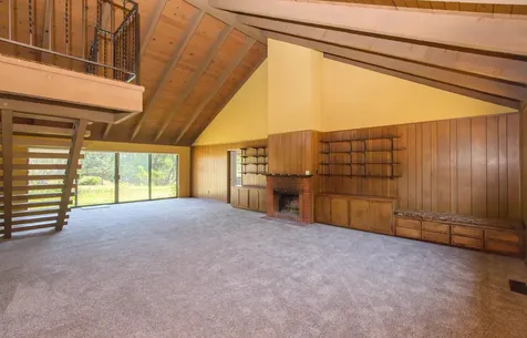 765 Reiten Drive Ashland OR 97520