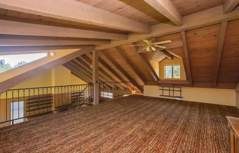 765 Reiten Drive Ashland OR 97520