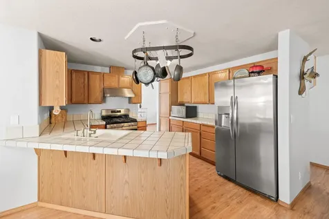 887 NE Locksley Drive Bend OR 97701