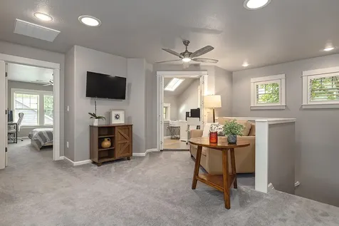 431 Clinton Street Ashland OR 97520
