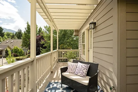 431 Clinton Street Ashland OR 97520