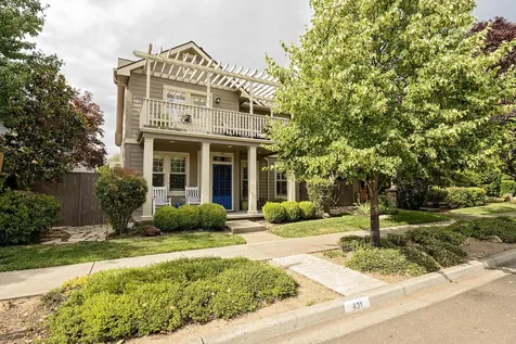 431 Clinton Street Ashland OR 97520