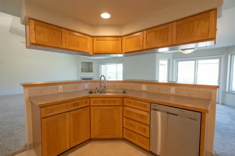 2261 SW Reindeer Avenue Redmond OR 97756