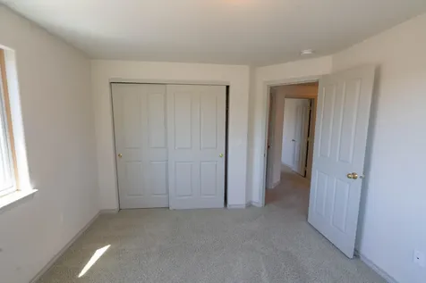 2261 SW Reindeer Avenue Redmond OR 97756