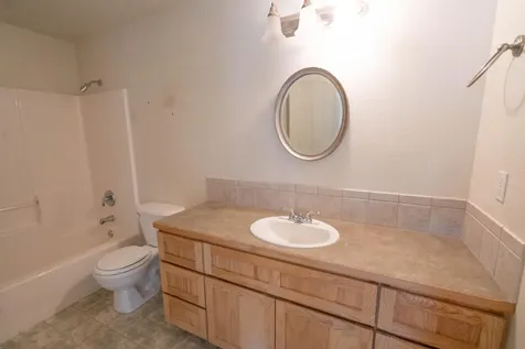 2261 SW Reindeer Avenue Redmond OR 97756