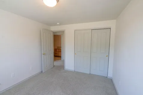 2261 SW Reindeer Avenue Redmond OR 97756
