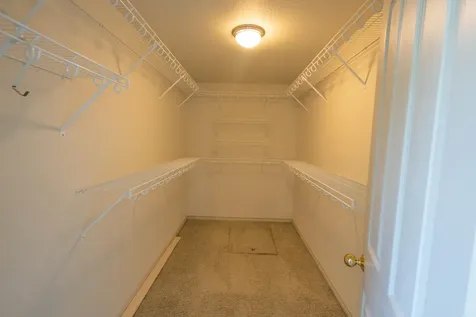 2261 SW Reindeer Avenue Redmond OR 97756