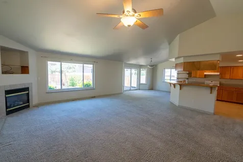 2261 SW Reindeer Avenue Redmond OR 97756