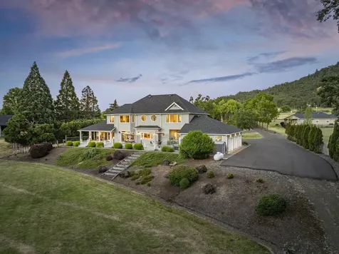 2270 Fisher Road Roseburg OR 97471