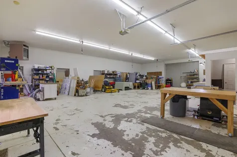 2270 Fisher Road Roseburg OR 97471