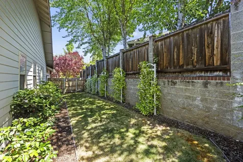 3218 Larue Drive Medford OR 97504