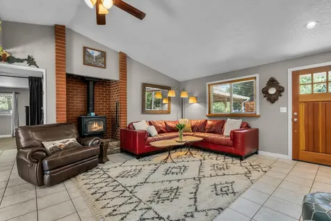 61112 Deer Valley Drive Bend OR 97702