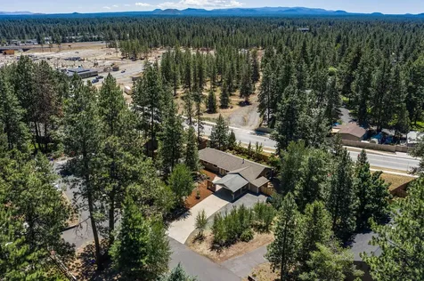 61112 Deer Valley Drive Bend OR 97702