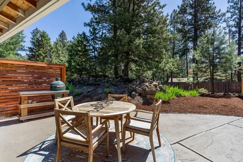 61112 Deer Valley Drive Bend OR 97702