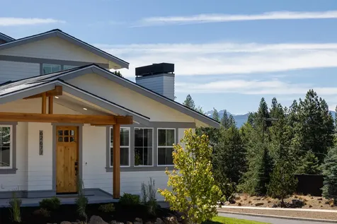 62677 NW Mehama Court Bend OR 97703