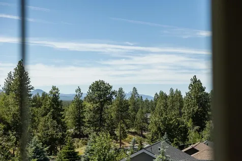 62677 NW Mehama Court Bend OR 97703