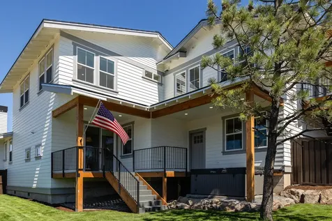 62677 NW Mehama Court Bend OR 97703