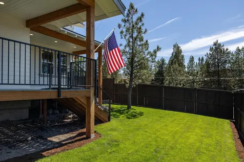 62677 NW Mehama Court Bend OR 97703