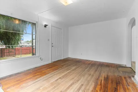 2595 Cherry Avenue NE Salem OR 97301