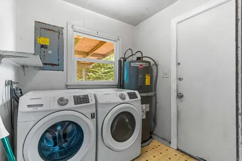 2595 Cherry Avenue NE Salem OR 97301