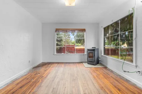 2595 Cherry Avenue NE Salem OR 97301