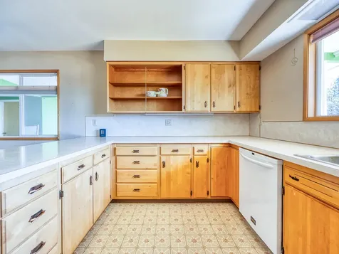 7571 Cannon Avenue Klamath Falls OR 97603