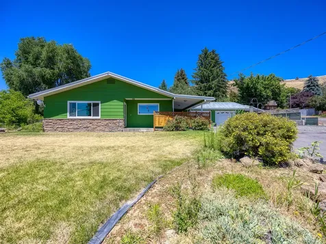 7571 Cannon Avenue Klamath Falls OR 97603