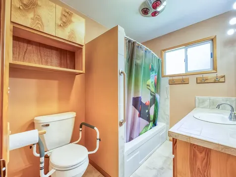 7571 Cannon Avenue Klamath Falls OR 97603
