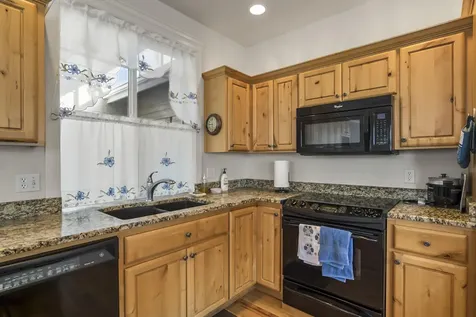 3747 SW Xero Place Redmond OR 97756